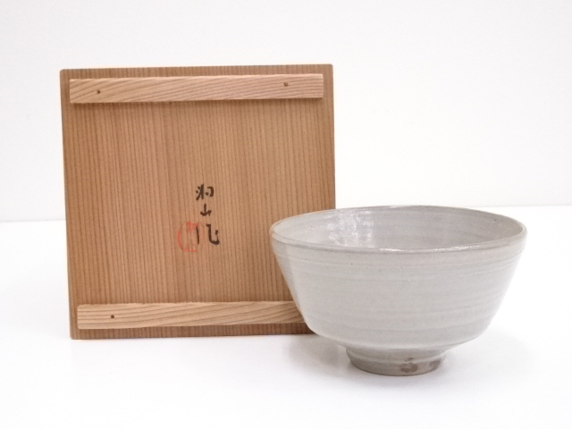 JAPANESE TEA CEREMONY / TEA BOWL CHAWAN / WHITE GLAZE 